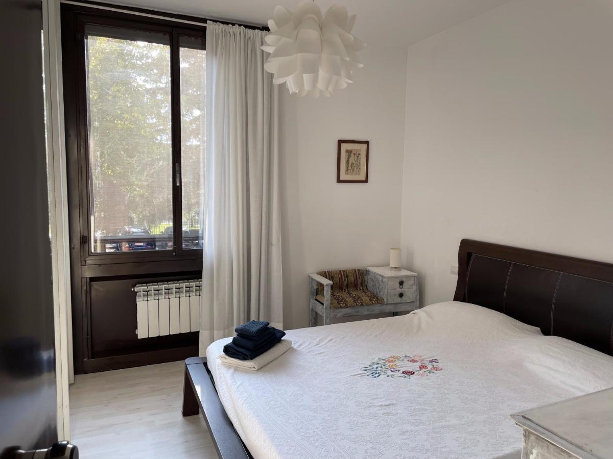 120 Mq Vicino A Banca Mediolanum E Ospedale Humanitas Apartment Базильо Екстериор снимка