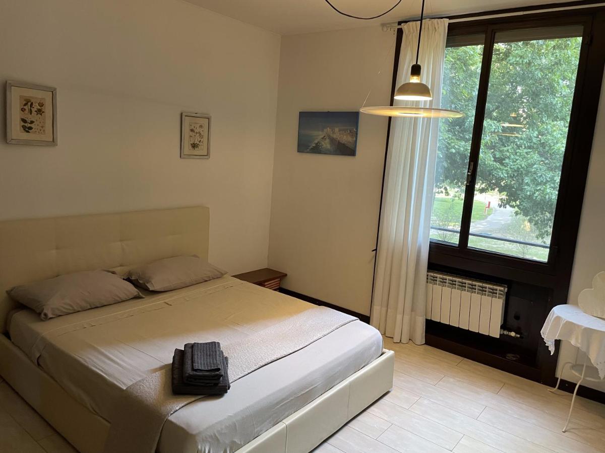 120 Mq Vicino A Banca Mediolanum E Ospedale Humanitas Apartment Базильо Екстериор снимка