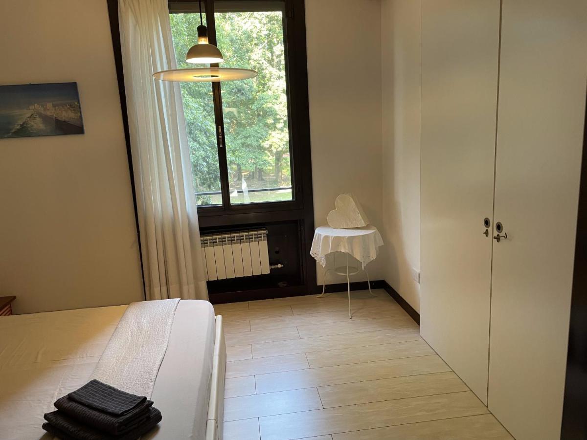 120 Mq Vicino A Banca Mediolanum E Ospedale Humanitas Apartment Базильо Екстериор снимка